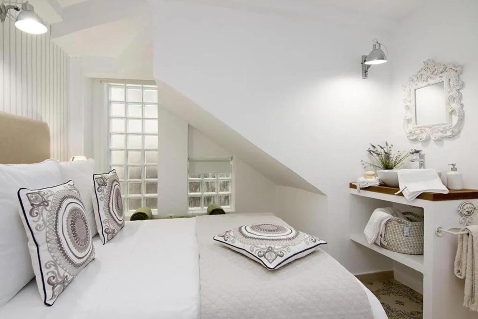Apartamentos La Tona Puerta Elvira Centro Ciudad 格拉纳达 外观 照片