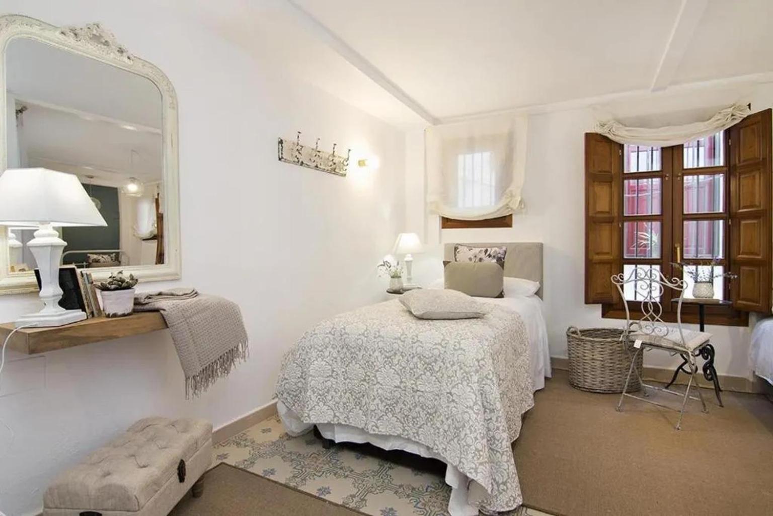 Apartamentos La Tona Puerta Elvira Centro Ciudad 格拉纳达 外观 照片